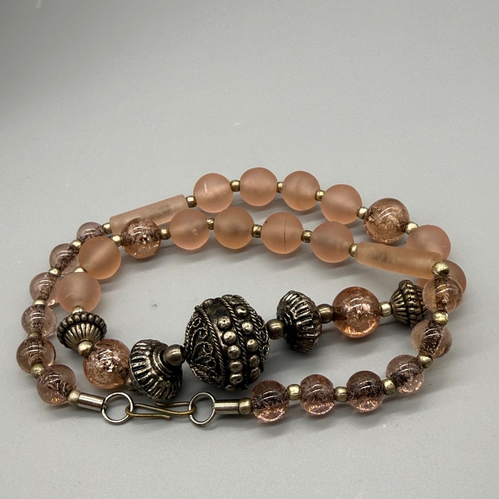 Awesome Glass Beaded Necklace in Pink and Silver